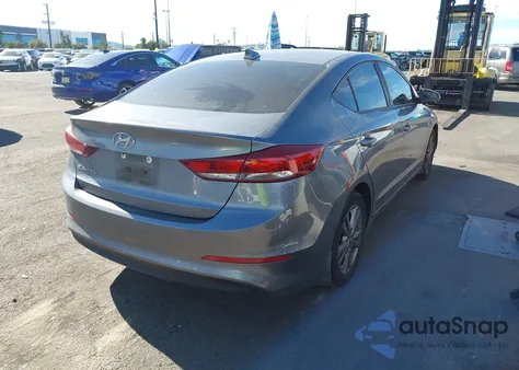 2018 Hyundai Elantra Value Edition из США, поврежденный, VIN 5NPD84LF3JH366668